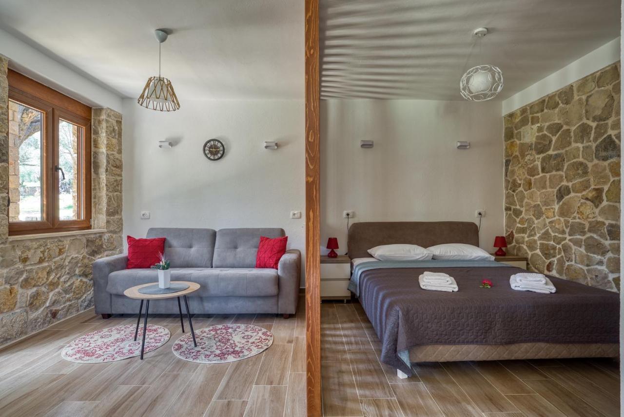 Apartamento Stonehouse In Olives Ulcinj Exterior foto